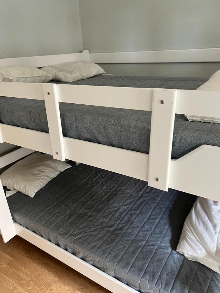 Ruim, Lichtrijk Appartement Met Groot Terras Uitstekend Gelegen In De Panne Esterno foto